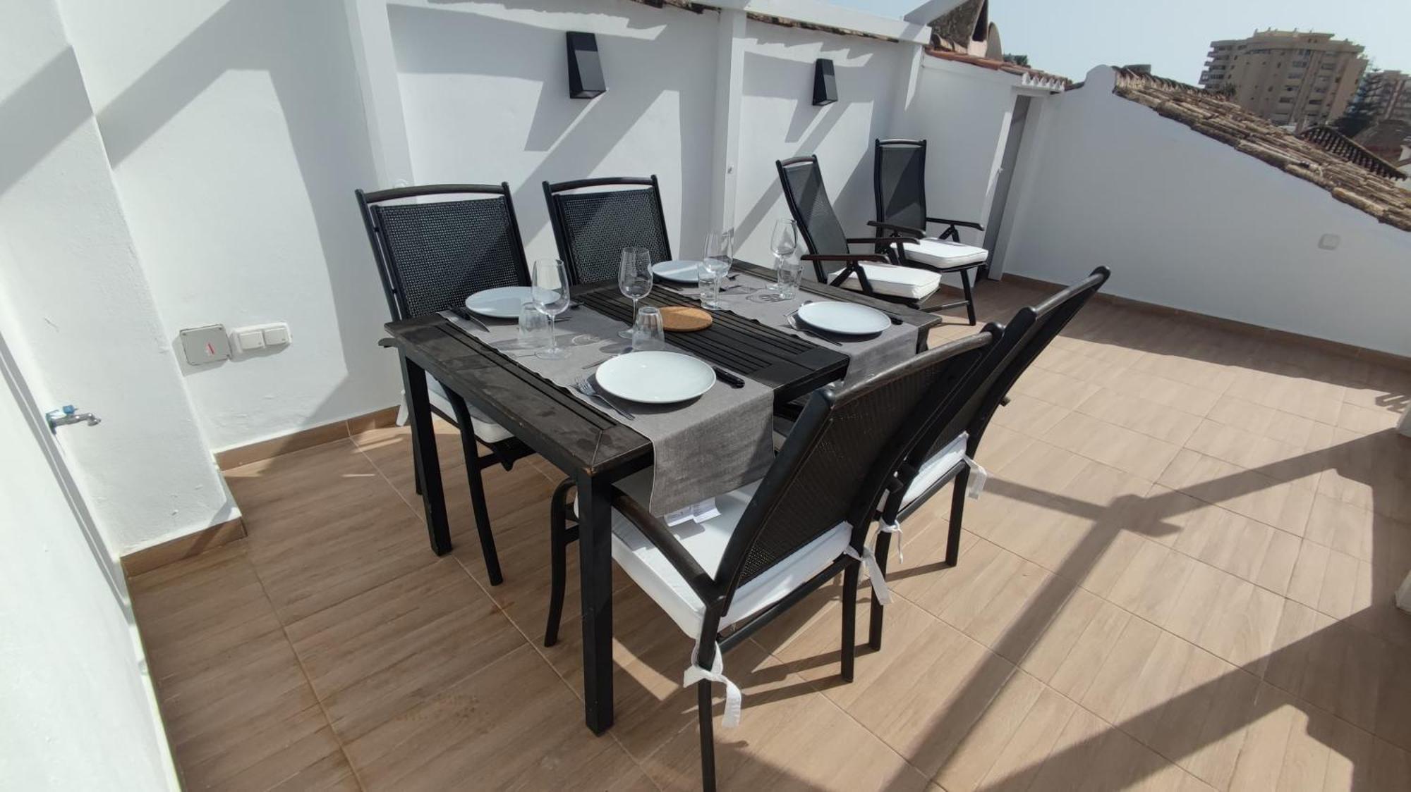 Fuengirola Terrace Apartment ภายนอก รูปภาพ