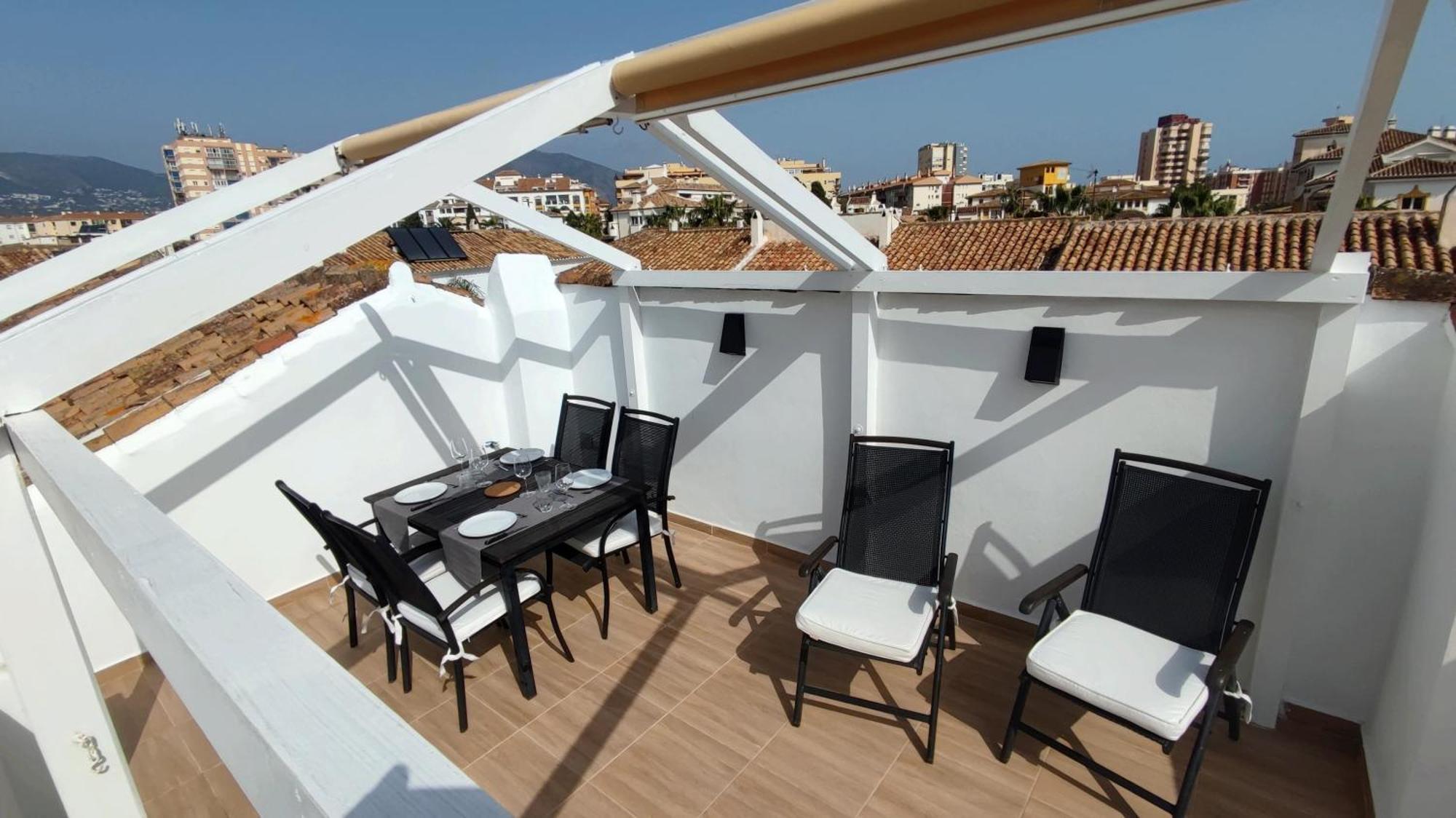 Fuengirola Terrace Apartment ภายนอก รูปภาพ