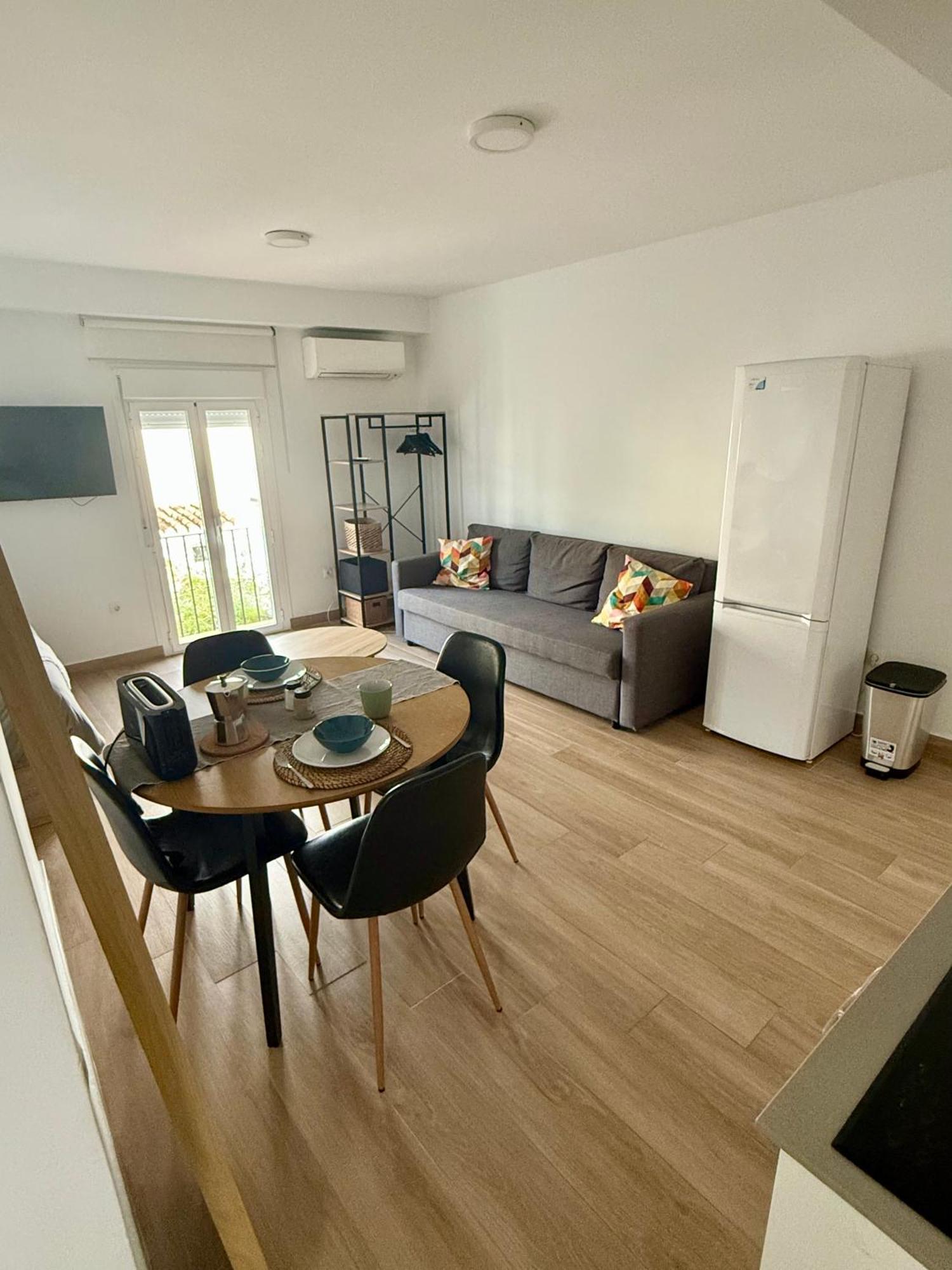 Fuengirola Terrace Apartment ภายนอก รูปภาพ